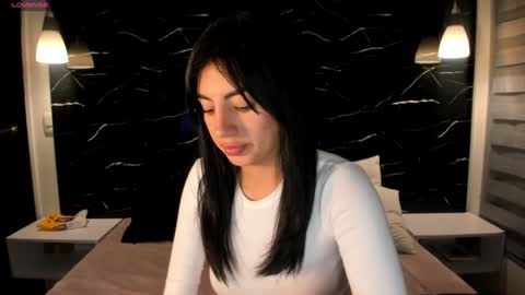 Antonella online show from 12/27/24, 07:51