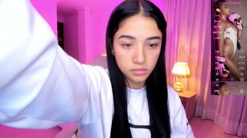Snapshot of antonella_grayy chatting on 12/31/24, 10:58 Antonella Grayy online show from 12/31/24, 10:58
