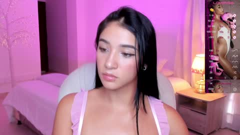 Snapshot of antonella_grayy chatting on 01/04/25, 05:16 Antonella Grayy online show from 01/04/25, 05:16