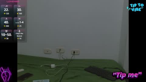 AntonellaAndNoah online show from 02/08/25, 01:32