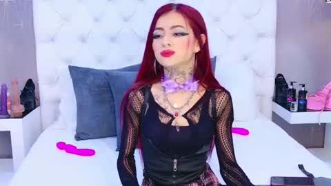 AntonellaEscudero online show from 06/11/26, 04:10