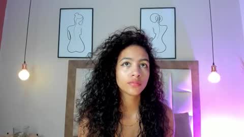 AntonellaHall  online show from 12/15/25, 12:31