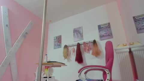 ANTONELLA online show from 01/30/25, 05:06