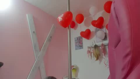 ANTONELLA online show from 02/19/25, 01:06