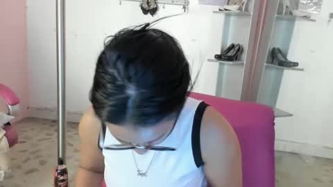 Snapshot of antonellakling_ chatting on 07/08/26, 12:53 ANTONELLA online show from 07/08/26, 12:53