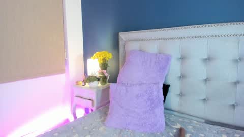 Sarah online show from 01/01/25, 06:27