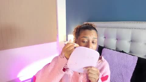 Sarah online show from 02/16/25, 02:54