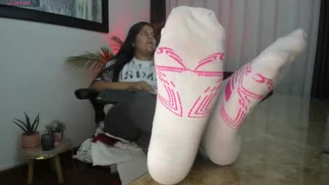 Snapshot of antonellariu chatting on 05/10/26, 04:45 Antonella online show from 05/10/26, 04:45