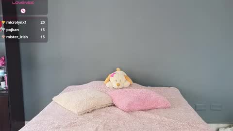 Antonella  online show from 11/30/25, 03:16