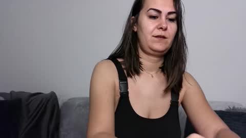 Antonia online show from 11/16/25, 04:07