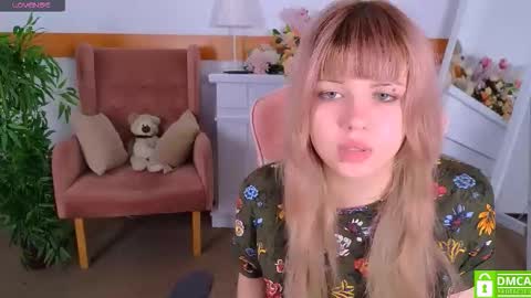 antonia_ferrero online show from 10/18/25, 06:58