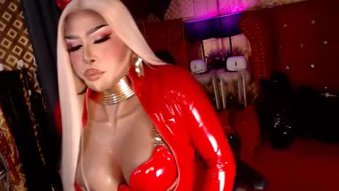 Snapshot of antoniasaints69 chatting on 10/27/25, 05:17 antoniasaints69 online show from 10/27/25, 05:17