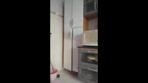 antonio224853 online show from 04/19/26, 10:25