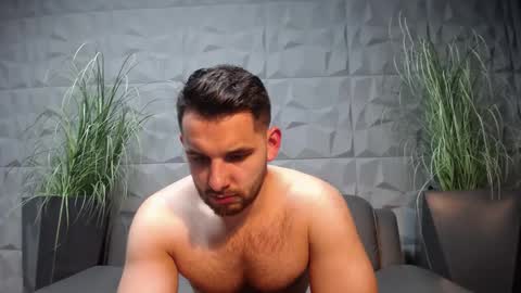Snapshot of antoniovalentinidiamond chatting on 03/01/25, 08:21 HI My name is Antonio online show from 03/01/25, 08:21