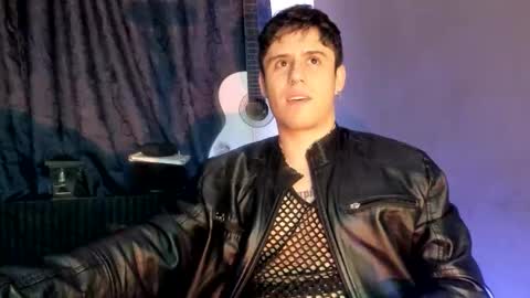 antonnello_ online show from 11/22/25, 11:26