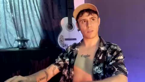 antonnello_ online show from 11/23/25, 09:47