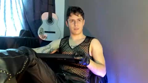 antonnello_ online show from 11/30/25, 04:33