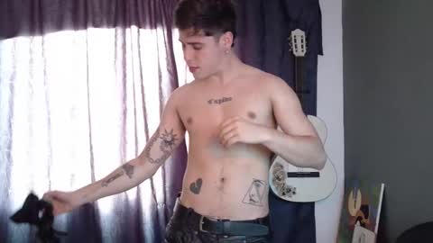 antonnello_ online show from 03/26/26, 04:12