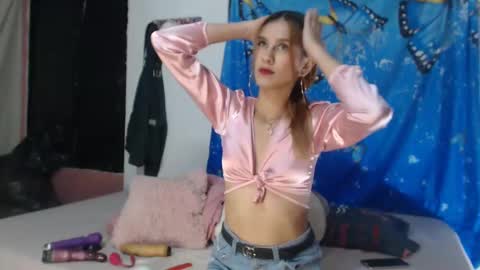 karol y antony online show from 01/23/25, 02:44