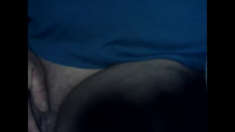 Snapshot of antxon12 chatting on 11/16/25, 04:56 antxon12 online show from 11/16/25, 04:56