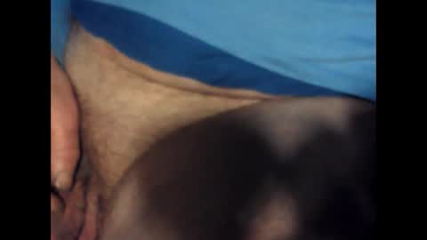 Snapshot of antxon12 chatting on 01/16/26, 01:20 antxon12 online show from 01/16/26, 01:20