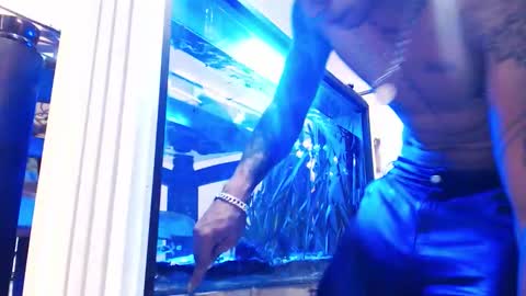 Snapshot of anubis_inpu chatting on 10/12/25, 01:48 anubis_inpu online show from 10/12/25, 01:48