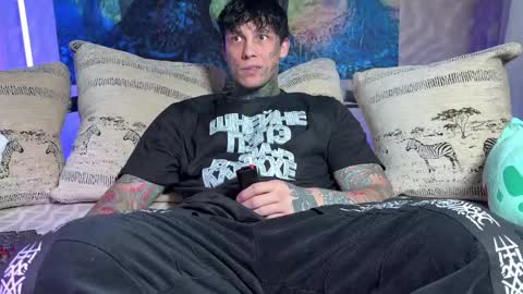 Tom online show from 01/19/26, 06:06