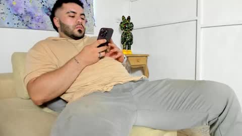 Snapshot of anubislogan chatting on 09/08/25, 07:13 Anubislogan online show from 09/08/25, 07:13