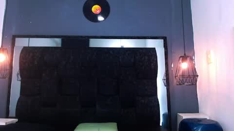 anxiuos miller online show from 05/26/26, 01:23