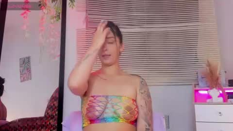 Snapshot of any_preciious chatting on 06/10/26, 02:56 ana maria online show from 06/10/26, 02:56