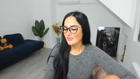 Anya online show from 02/07/26, 05:33