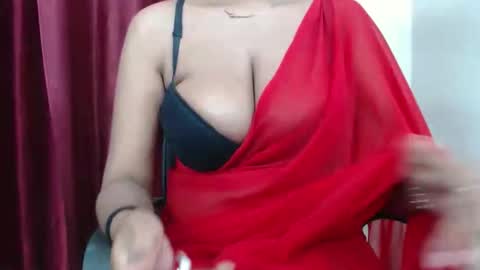 Snapshot of anya_kapoor chatting on 12/02/25, 12:54 anya kapoor no face online show from 12/02/25, 12:54