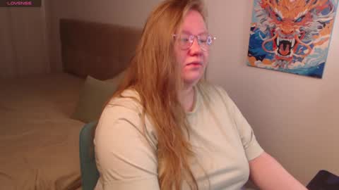 Snapshot of anya_muna chatting on 01/07/25, 03:33 Anya Muna online show from 01/07/25, 03:33