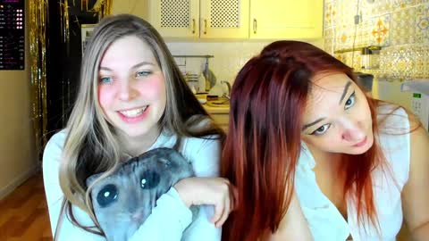 Snapshot of anya_seven chatting on 01/19/25, 12:38 Anya online show from 01/19/25, 12:38