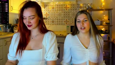 Snapshot of anya_seven chatting on 02/03/25, 08:35 Anya online show from 02/03/25, 08:35