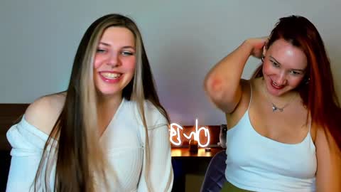 Snapshot of anya_seven chatting on 02/07/25, 01:04 Anya online show from 02/07/25, 01:04