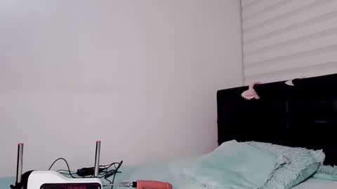 anyady online show from 10/26/25, 02:17