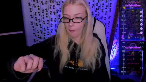 Anya online show from 03/11/26, 02:17