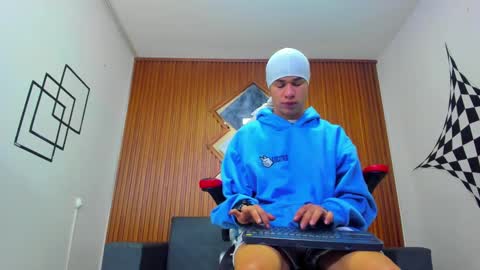 anyelo_sexyhot online show from 01/23/25, 11:26