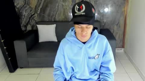 anyelo_sexyhot online show from 01/31/25, 11:56