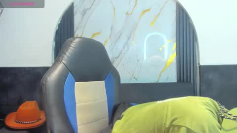 anyelo_sexyhot online show from 09/12/25, 12:05