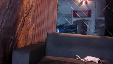 anyelo_sexyhot online show from 09/13/25, 11:43