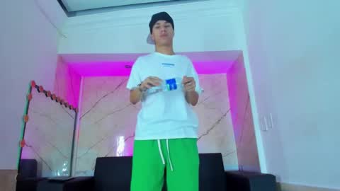 anyelo_sexyhot online show from 09/20/25, 11:55