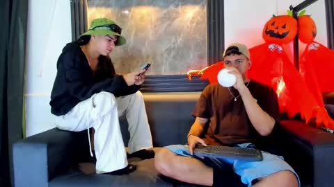 anyelo_sexyhot online show from 10/09/25, 03:32