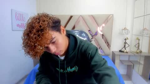 anyelotwink online show from 02/25/26, 09:46