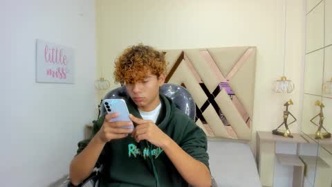 anyelotwink online show from 03/06/26, 08:38