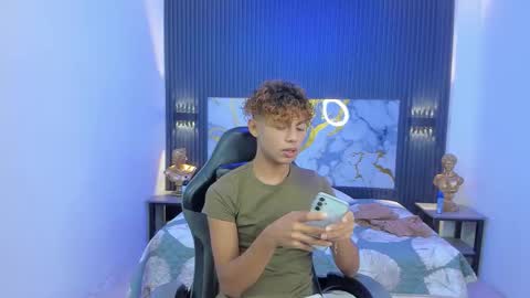 anyelotwink online show from 03/21/26, 04:28