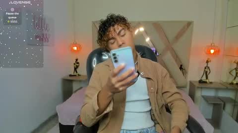 anyelotwink online show from 03/29/26, 05:40