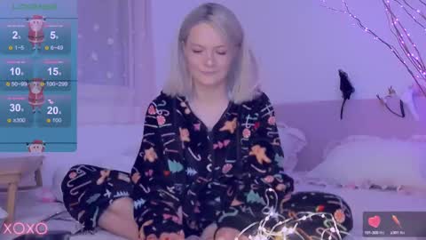 Snapshot of anykitty chatting on 12/13/24, 02:10 Anykitty online show from 12/13/24, 02:10