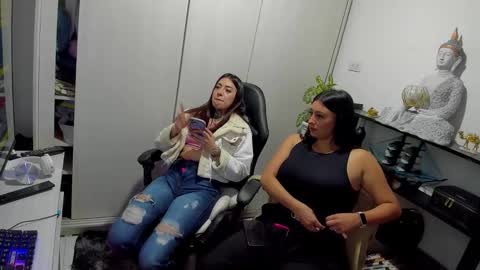 Snapshot of anysmith_572567 chatting on 11/21/25, 09:35 Any online show from 11/21/25, 09:35